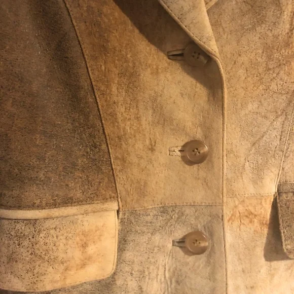 Leather Blazer with two pockets worn once. Excellent condition. - Picture 3 of 4